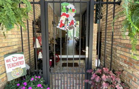 iron-walkway-and-entrance-gates iron walkway and entrance gates for sale